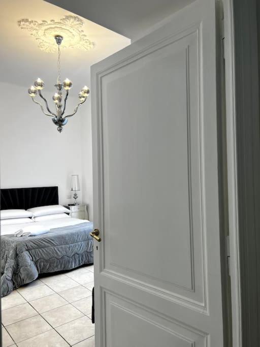 Hotel Virginia Apartaments - Stazione Termini Rzym Zewnętrze zdjęcie