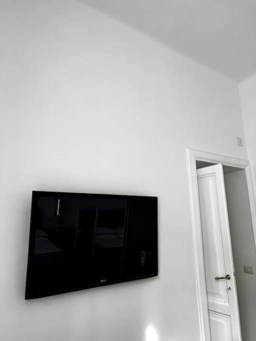 Hotel Virginia Apartaments - Stazione Termini Rzym Zewnętrze zdjęcie