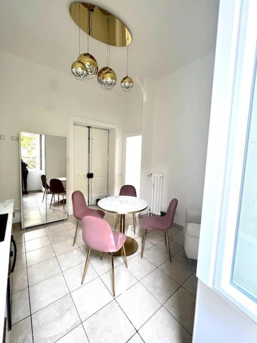 Hotel Virginia Apartaments - Stazione Termini Rzym Zewnętrze zdjęcie