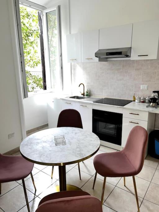 Hotel Virginia Apartaments - Stazione Termini Rzym Zewnętrze zdjęcie